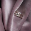 Klassisk Diamant Ring og Safir og Diamant Ring - Miljø